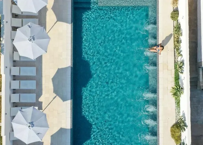 Hotel con piscina: Ts Residence