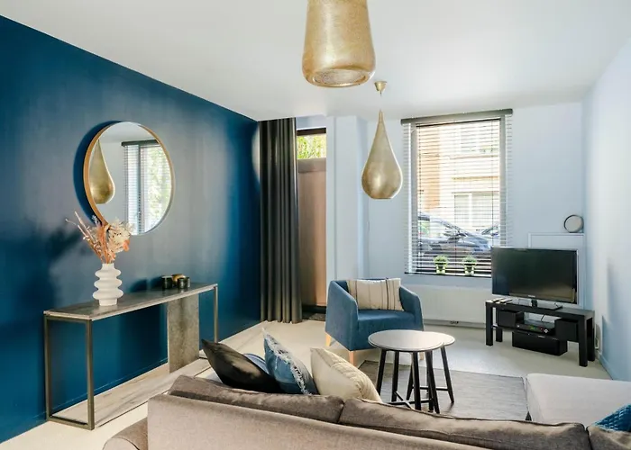 Charming Ostend Home: Near Beach City Center