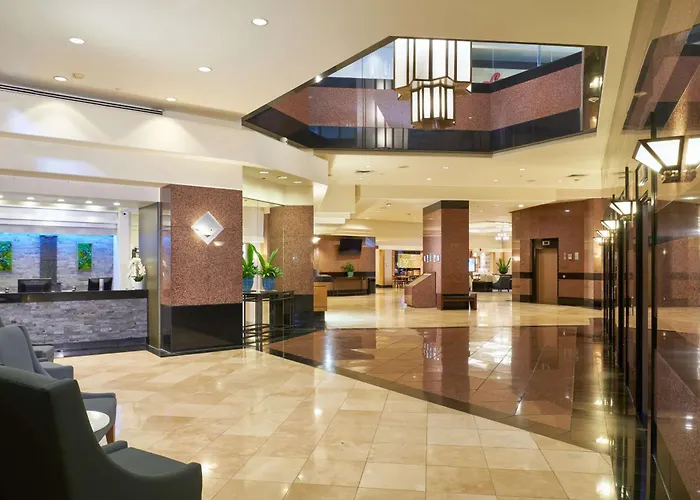 Aston At The Executive Centre Hotel