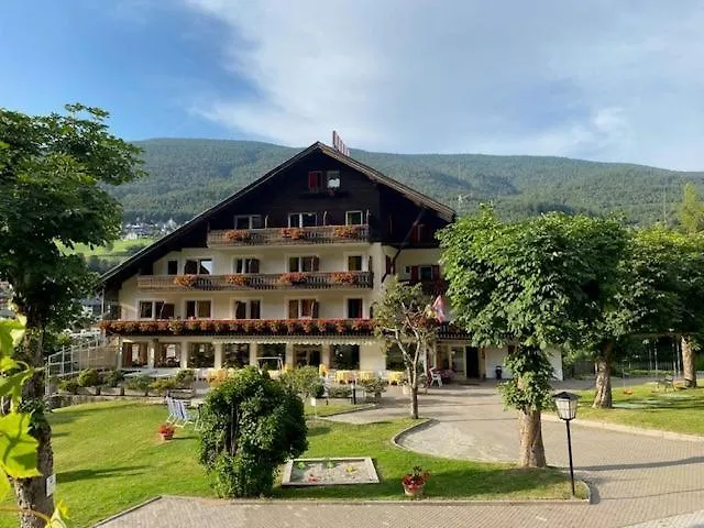 Cheap hotel: Hotel Rodes