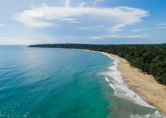 All Vacation Rentals Almonds & Corals Boutique Hotel