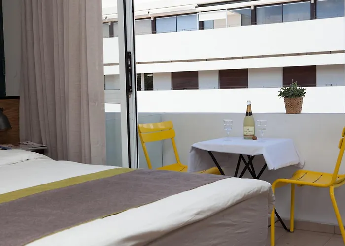 Dizengoff Square Boutique Aparthotel - By Bar Collection