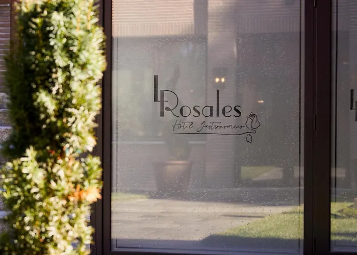  Rosales
