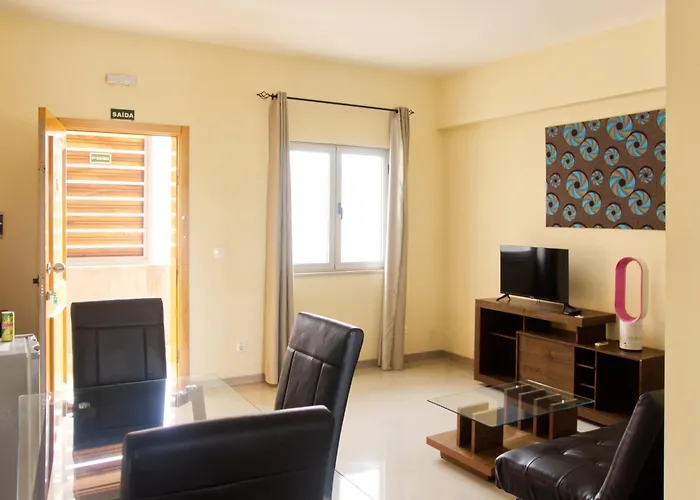  Praia Capital Residence