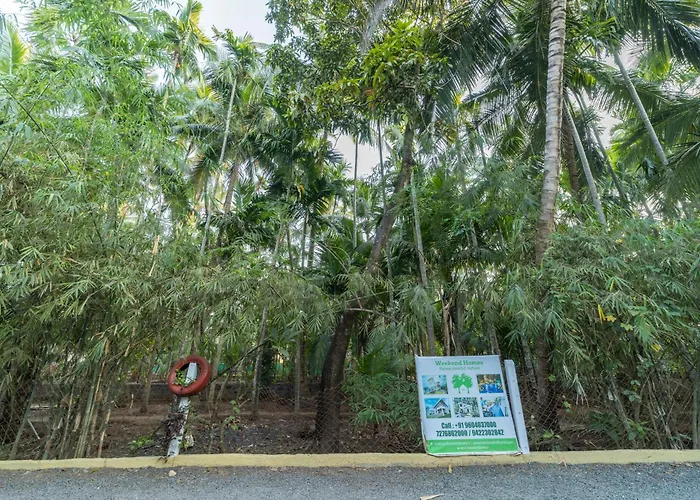 Hotels with tennis Coconut Beach Farm