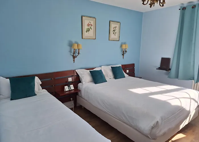 Hotel De Charme La Bonne Adresse - Logis Hotels