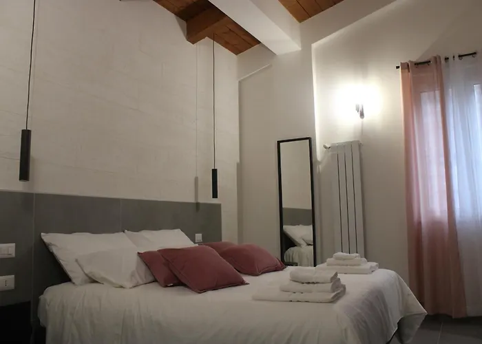 Colle Rooms HELIANTHUS