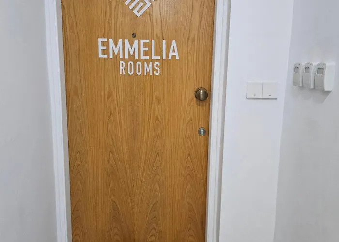 Rooms By Emmelia Group