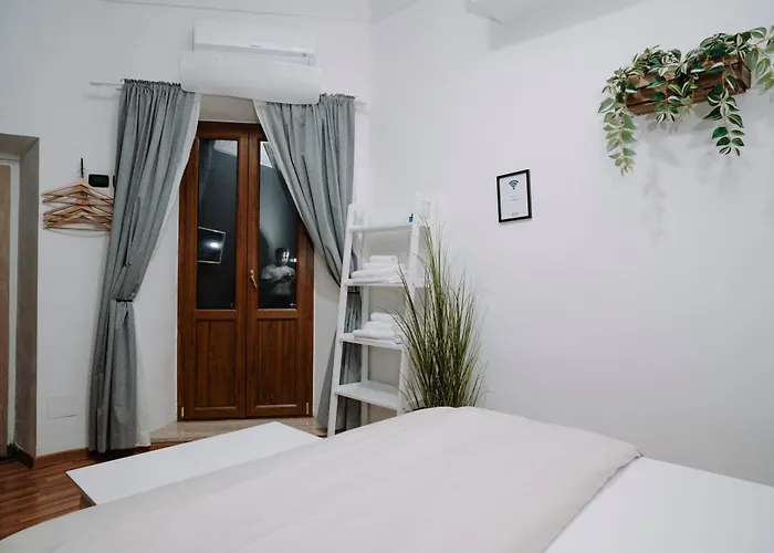 Bonne Nuit Terracina