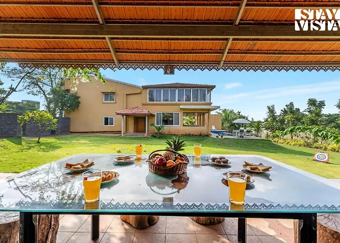 Pet Friendly hotel: Stayvista At Countryside Meadows With Pool, Ac