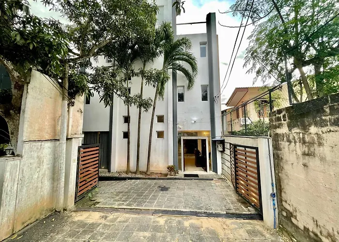 Lavinia Villa