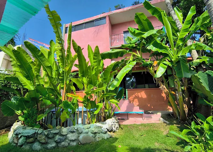 Pet Friendly hotel: Casa Rosa