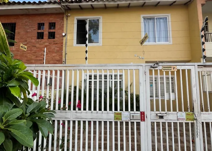 Hostal El Cedro