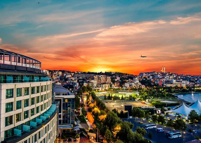 Hotel with view: Arise Hotel Golden Horn