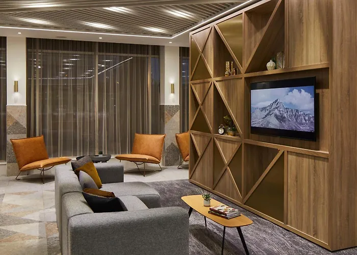 Hotel: Courtyard By Marriott London City Airport