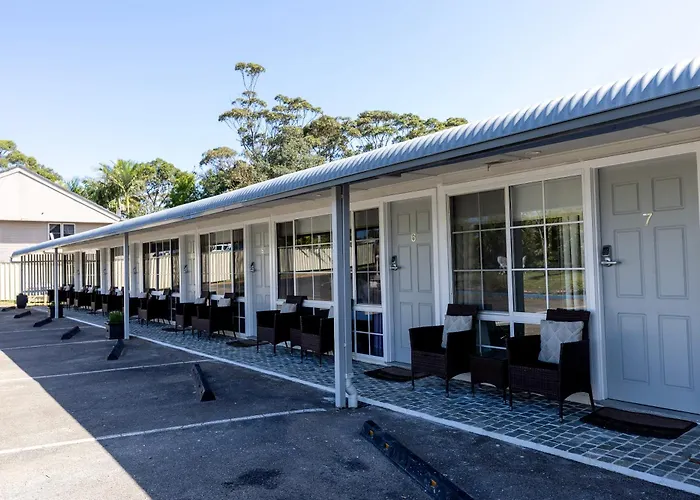 3 star hotels Breeze Inn 13 Princes Highway, Ulladulla (Adults Only)