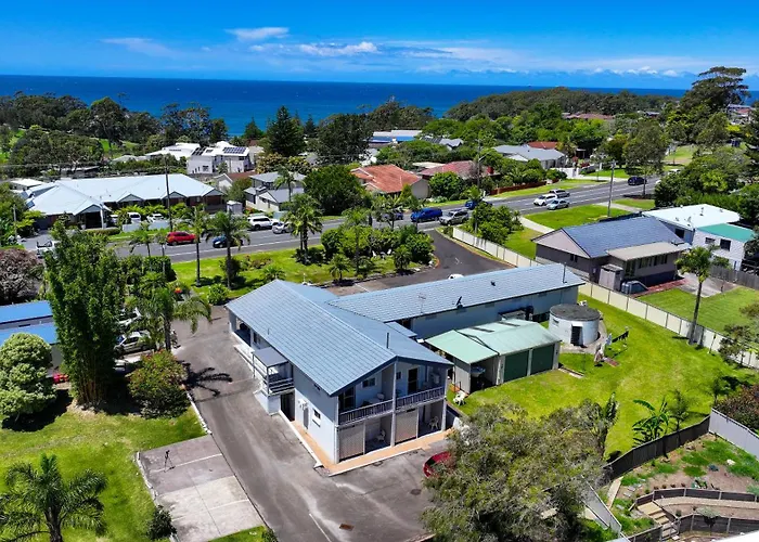 3 star hotels Breeze Inn 13 Princes Highway, Ulladulla (Adults Only)