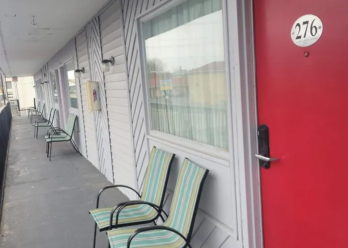 Family Hotel: 7 Nights Stay