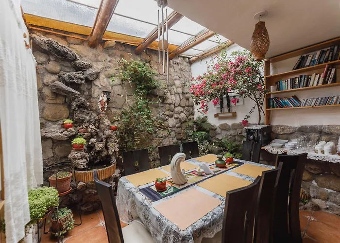 Hostal Madre Tierra