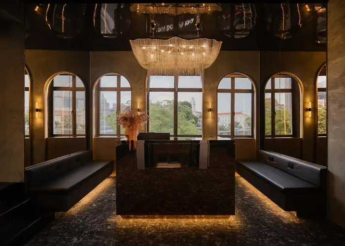 Cube Social Boutique Capsule Hotel At Boat Quay