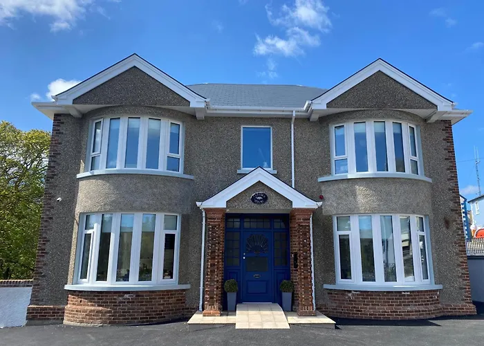 Carrick Gate