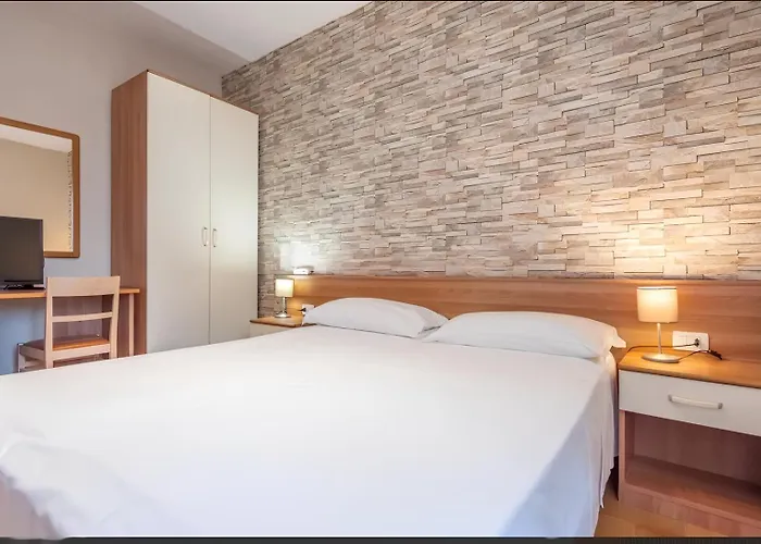 Hotel Velus