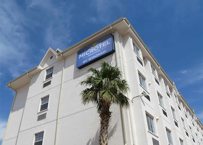 Family Hotel: Microtel Inn And Suites By Wyndham Ciudad Juarez, Us Consulate