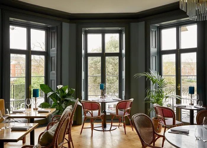 Hotels With Four Stars 