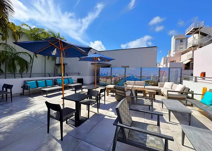 Cove By Renzzi (Adults Only)
