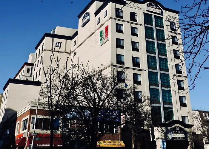 Marco Laguardia Hotel & Suites