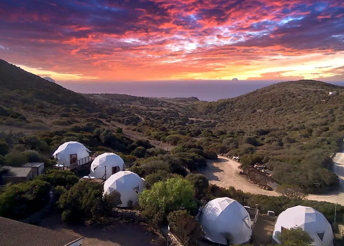 B&B Glamping Semaforo Capo Sperone