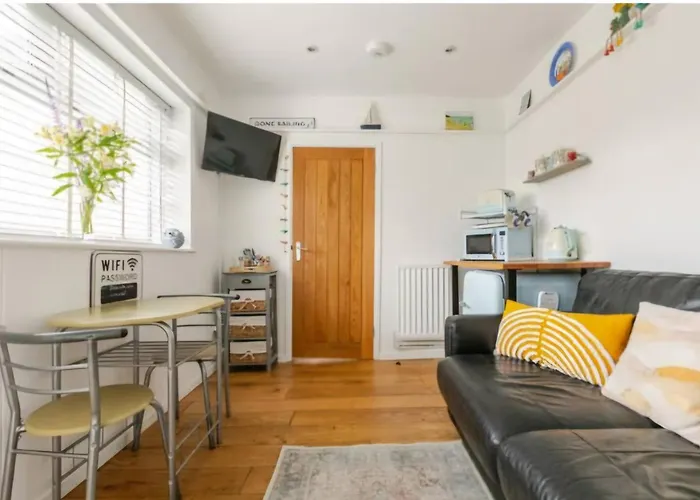 B&B only: The Slopes