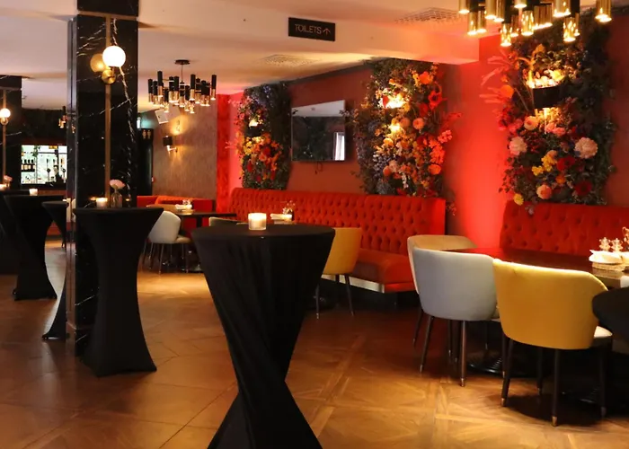 Iveagh Garden Hotel