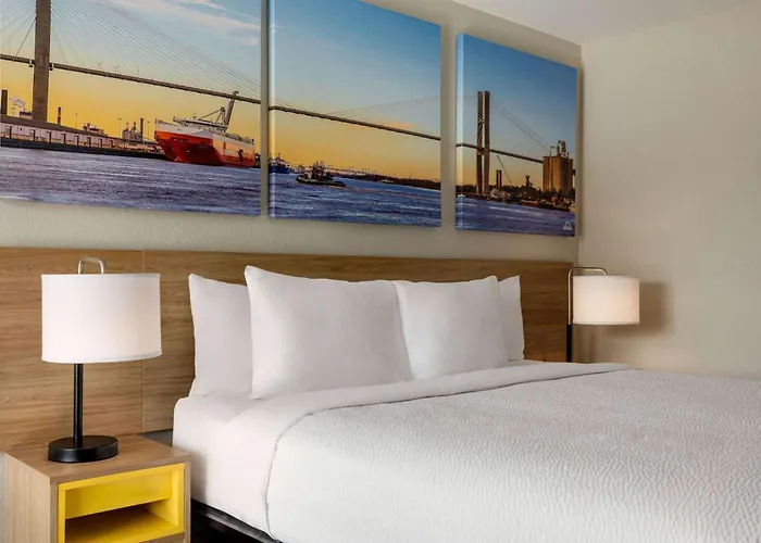 Cheap hotels Days Inn By Wyndham Emporia