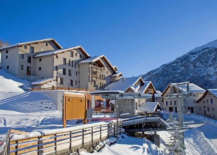 Village Club La Lauza - Neaclub