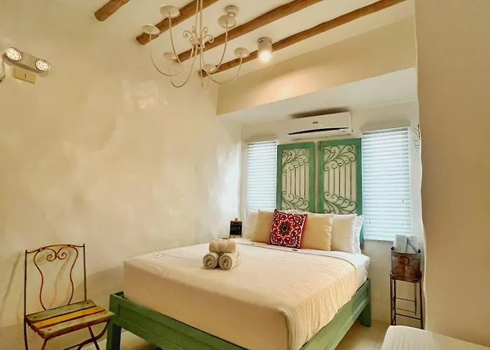 Family Hotel: Lugar Bonito Hotel