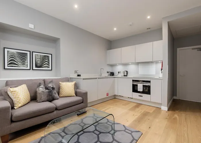 Vacation rental: Destiny Scotland Apartments At Canning Street Lane