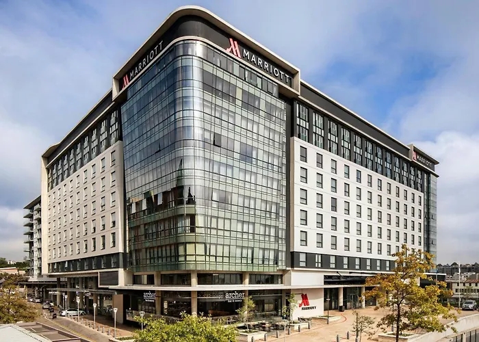 Luxury hotel only: Marriott Executive Apartments Johannesburg, Melrose Arch