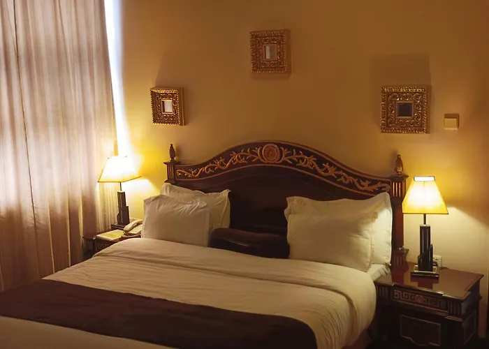 Boutique hotel only: Owu Crown Hotel Ibadan