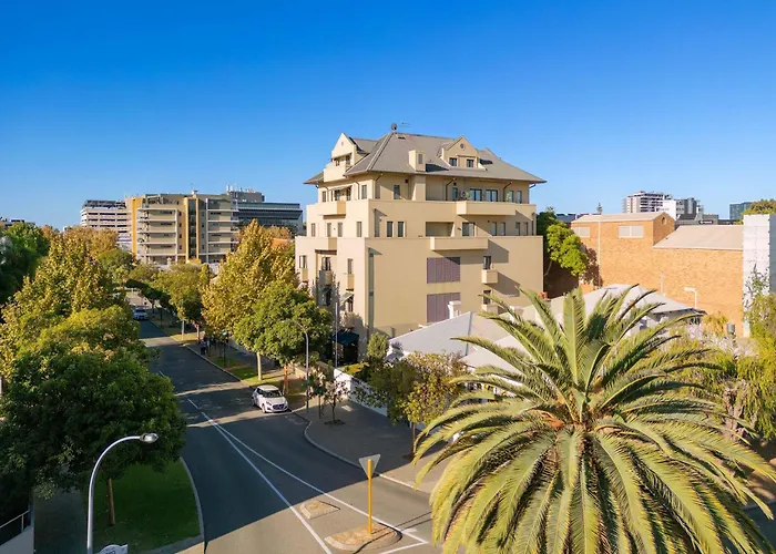 Boutique hotel only: Club Wyndham Perth, Trademark Collection By Wyndham
