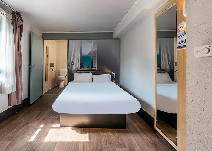B&B Hotel Chambery La Cassine