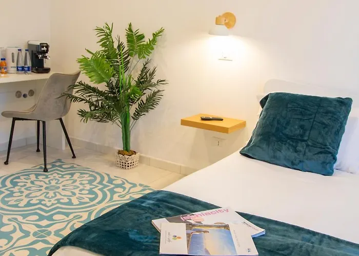 Via Roma Suites