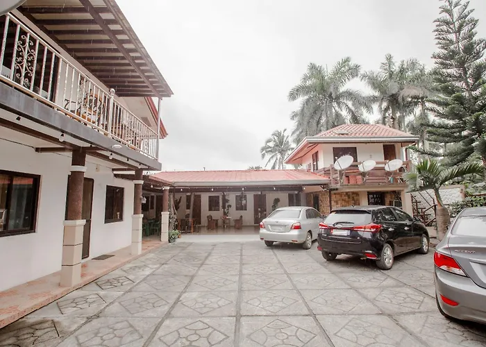 Oyo 741 Sierra Travellers Inn