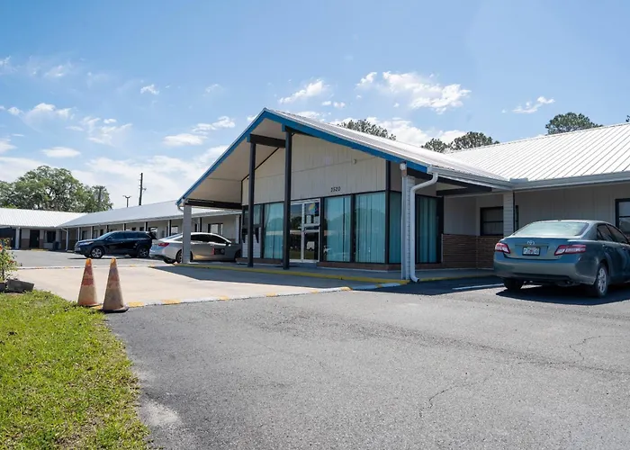 Oyo Hotel Ocala, Fl I-75