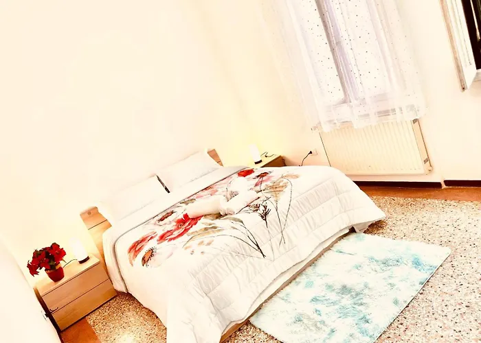  Vintage Villa