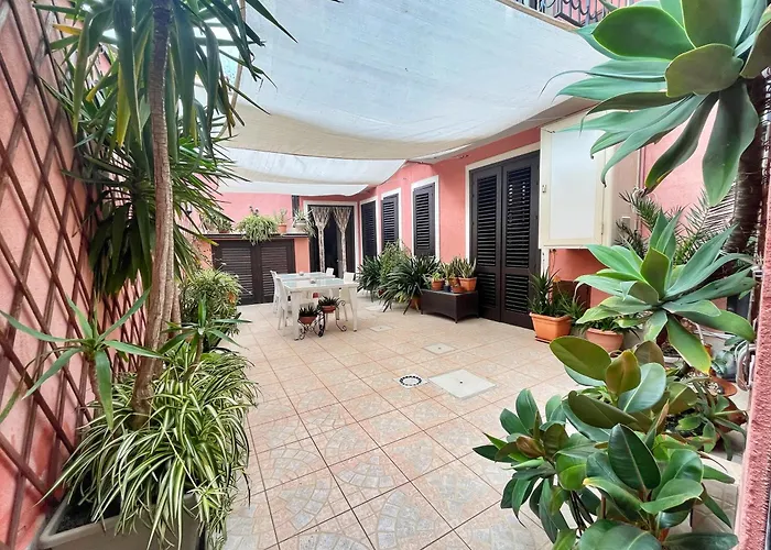B&B Epos Acitrezza