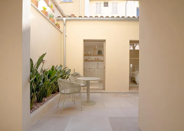 Maison Raphaël studios - Plages, Ville et Gare à Pied