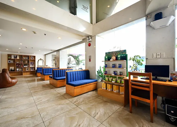 Ttc Hotel Deluxe Airport