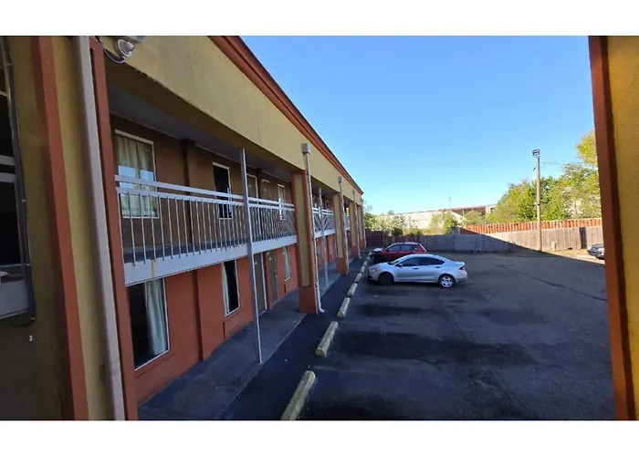 Motel: Diamond Inn Motel By Oyo Jackson Hwy 80- I-20