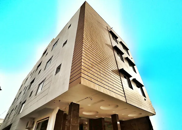 Cheap hotel: Hotel Delhi Aerocity